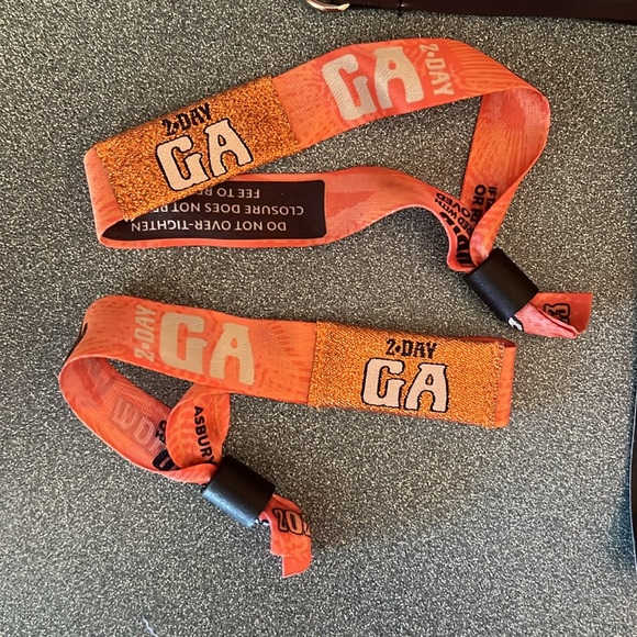 Sea Hear Now 2023 Festival Merch / Memorabilia - Picture 2 of 4